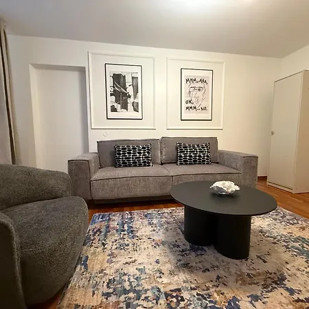 Old Town - Location Apartment *